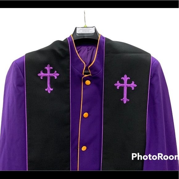 Clergy Pastor Bishop Robe with stole Cassock - Picture 3 of 3